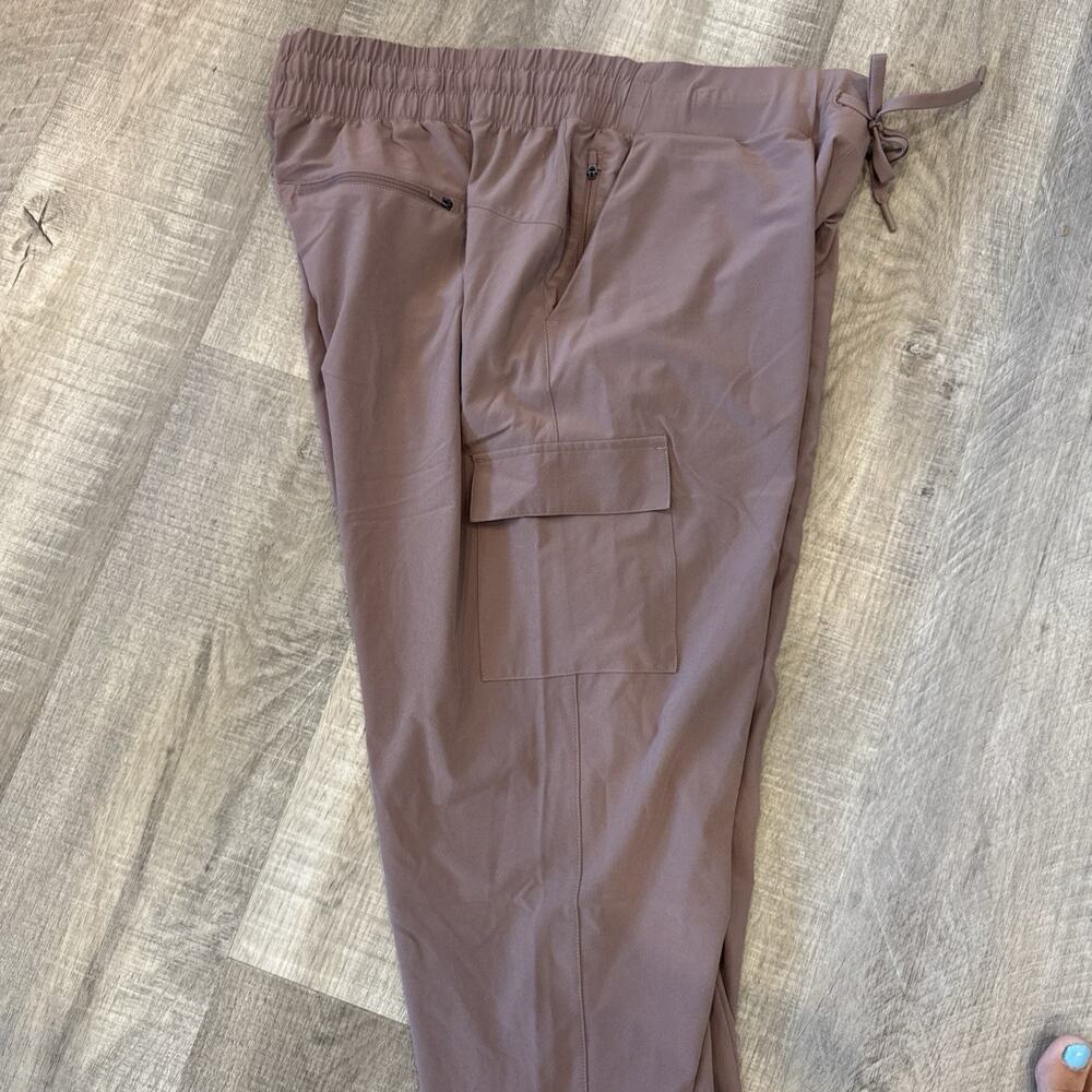 All In Motion Women’s Active Mid Rise Cargo Joggers In Brown Lightweight Xl New - Picture 11 of 11